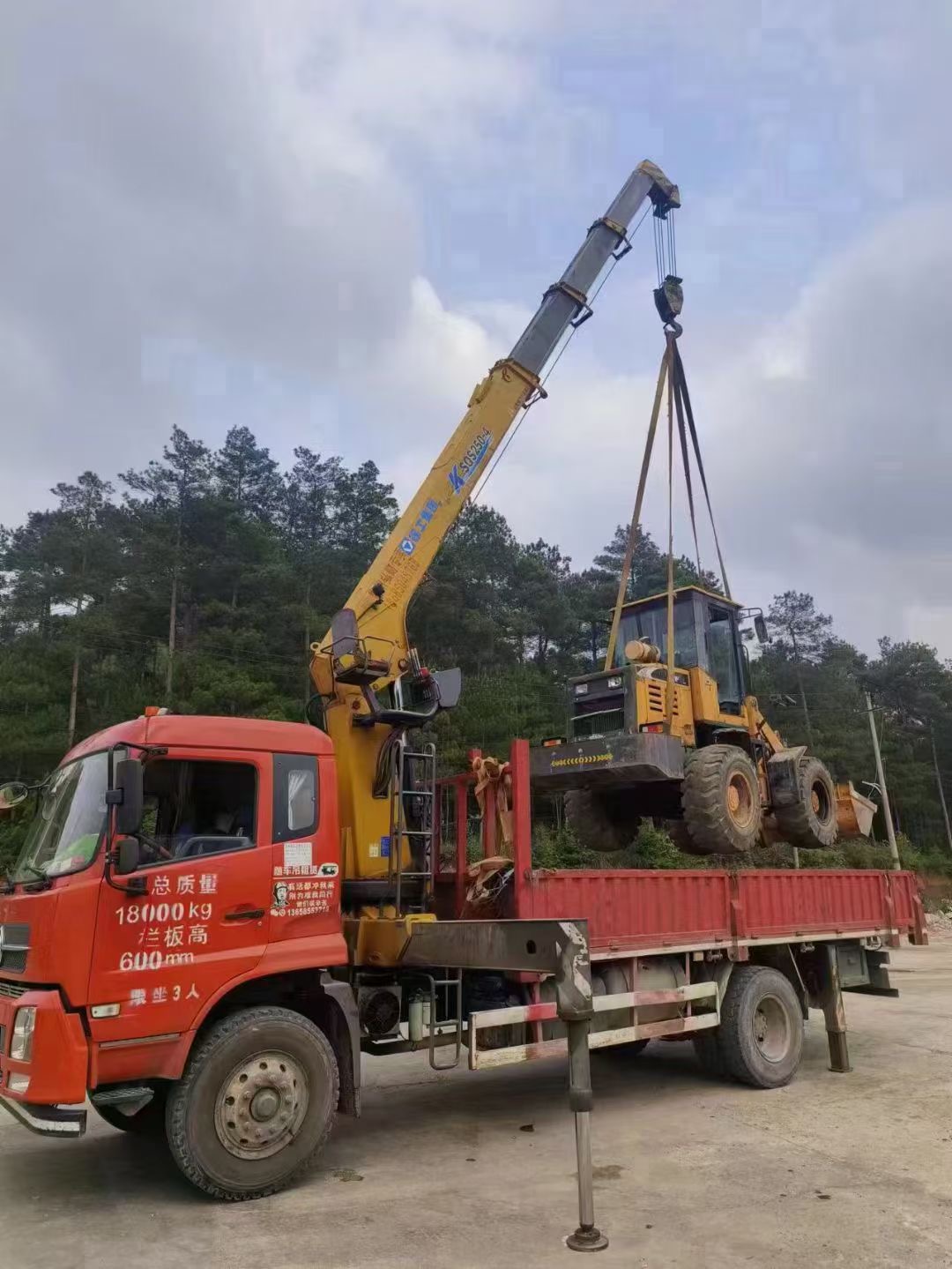 鸡西市找吊车出租公司的时候需要注意什么