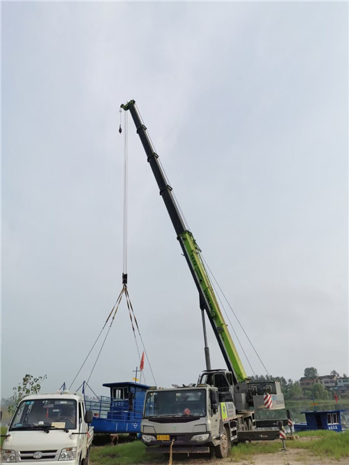 鸡西市桥梁建设吊装案例